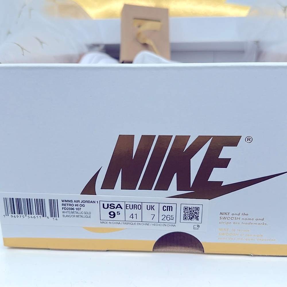 NIB Air Jordan 1 Retro High OG "White & Gold" Sz 9.5 - Picture 9 of 10
